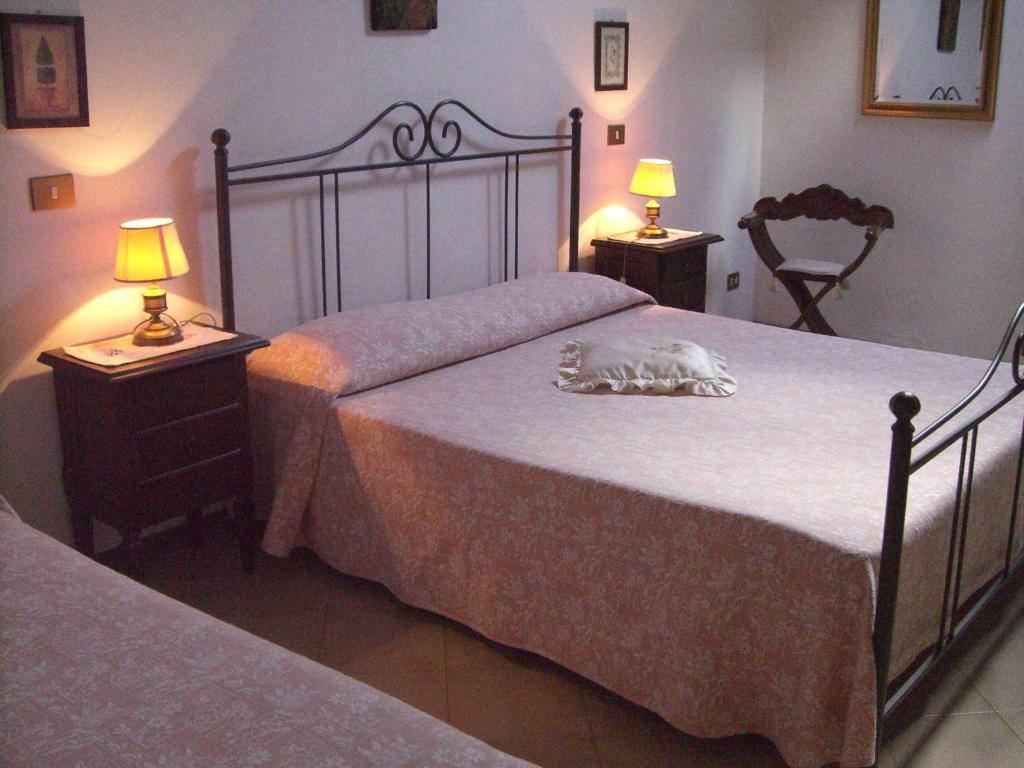 Agriturismo La Selva Сиена Номер фото