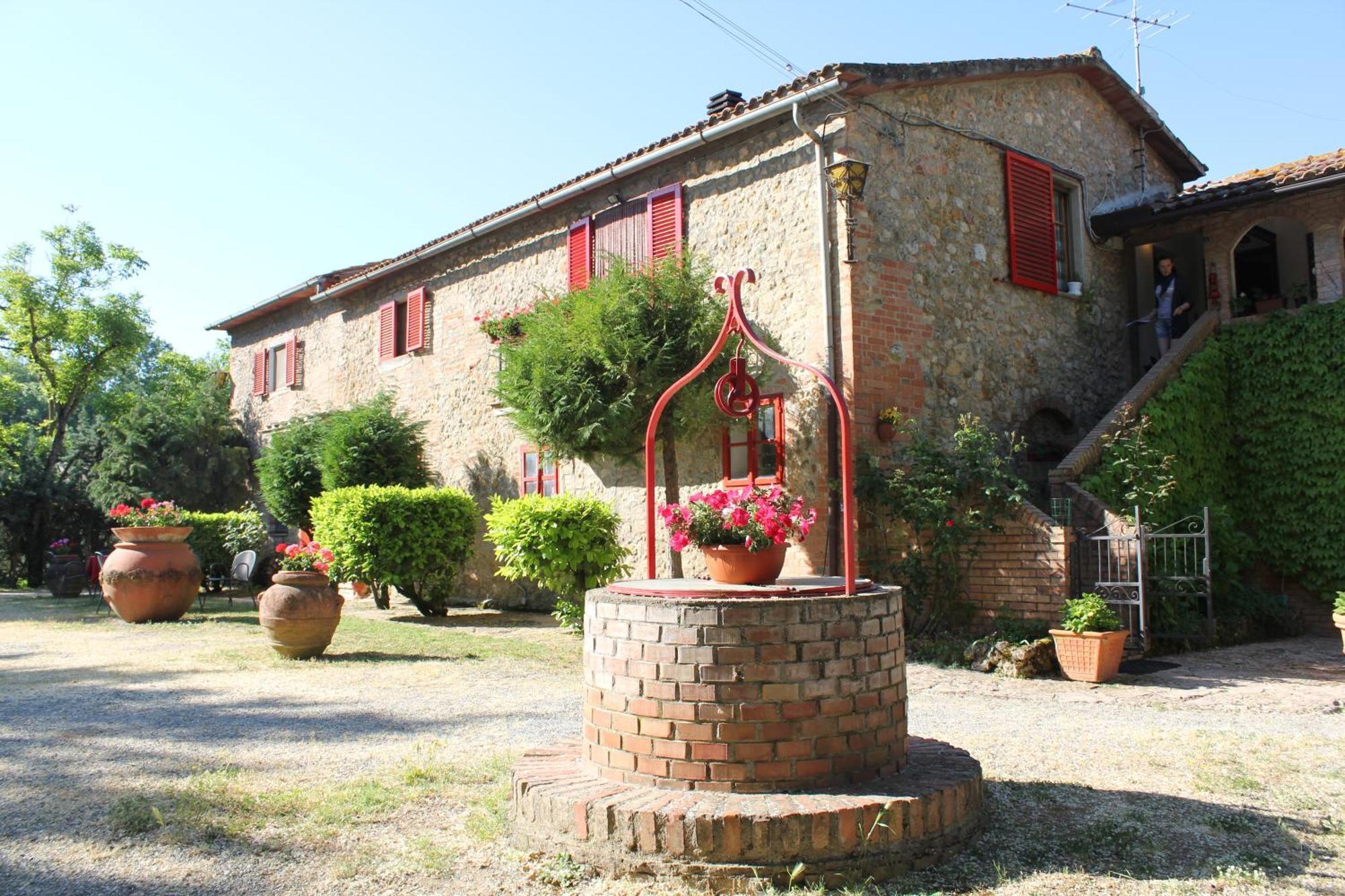 Agriturismo La Selva Сиена Экстерьер фото